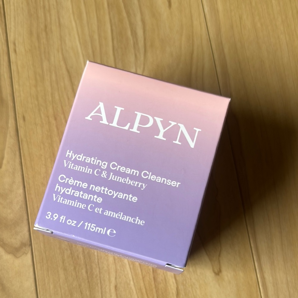 Hydrating Cream Cleanser